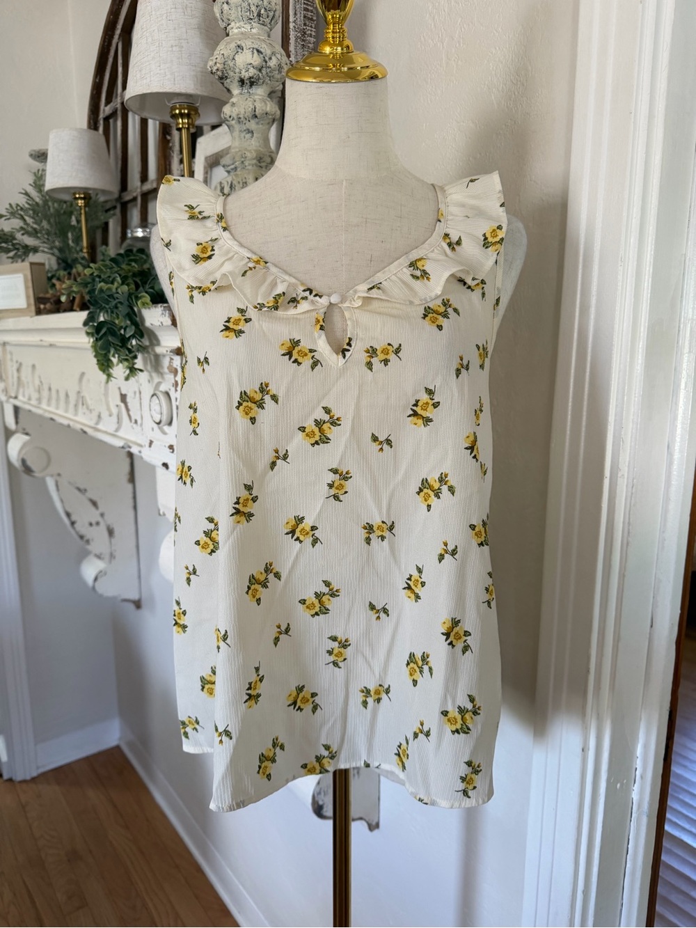 mine Cream Sleeveless Floral Ruffle Keyhole Top